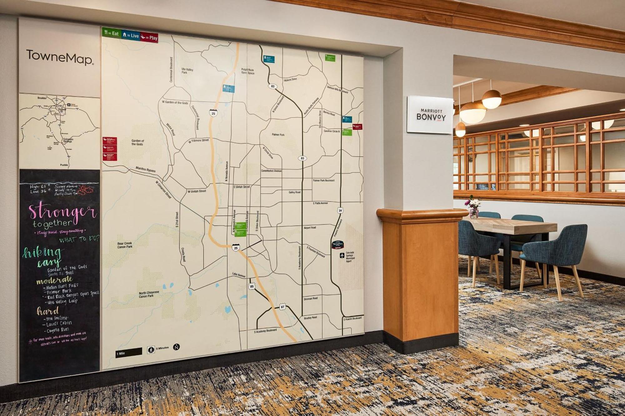 Towneplace Suites By Marriott Colorado Springs South Exteriör bild