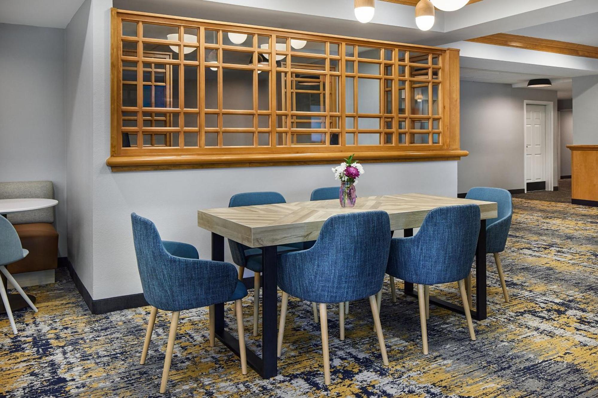 Towneplace Suites By Marriott Colorado Springs South Exteriör bild
