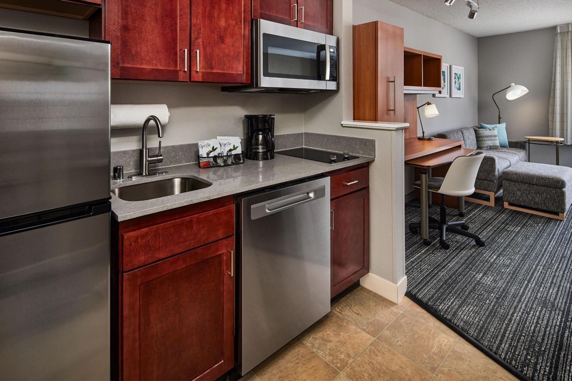 Towneplace Suites By Marriott Colorado Springs South Exteriör bild