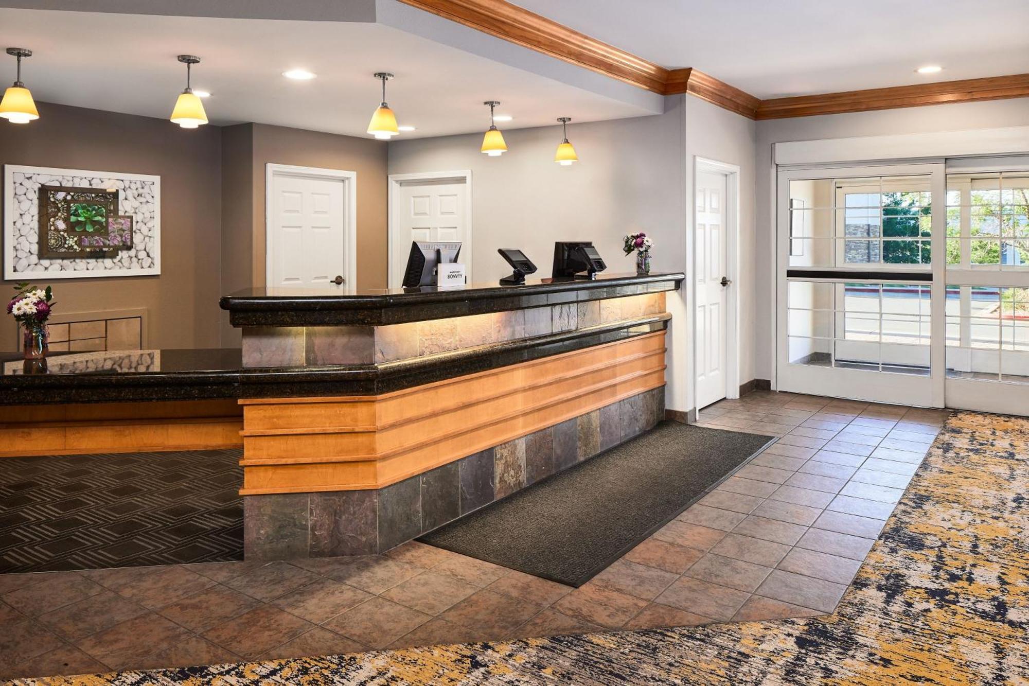 Towneplace Suites By Marriott Colorado Springs South Exteriör bild